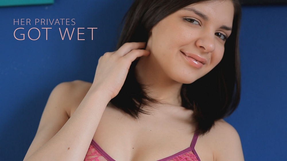 Penelope - Her Privates Got Wet
